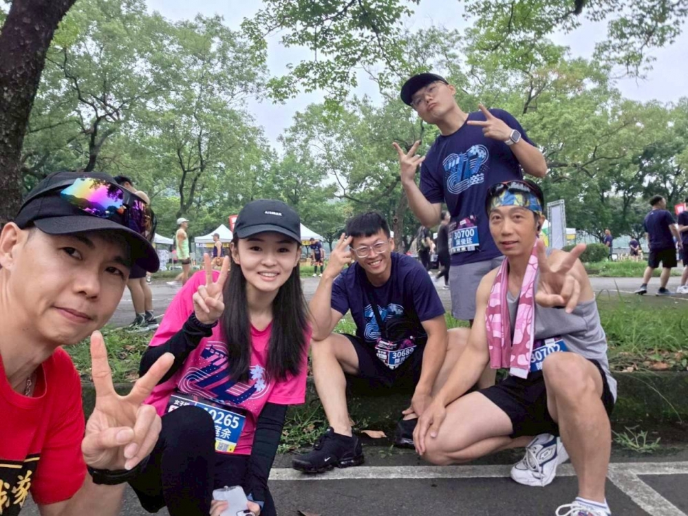 LINE_ALBUM_2026-04／19石門水庫路跑＆白沙屯媽祖之旅_260522_91.jpg